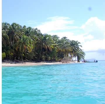 Zapatillas Island in Bocas del Toro, Panama